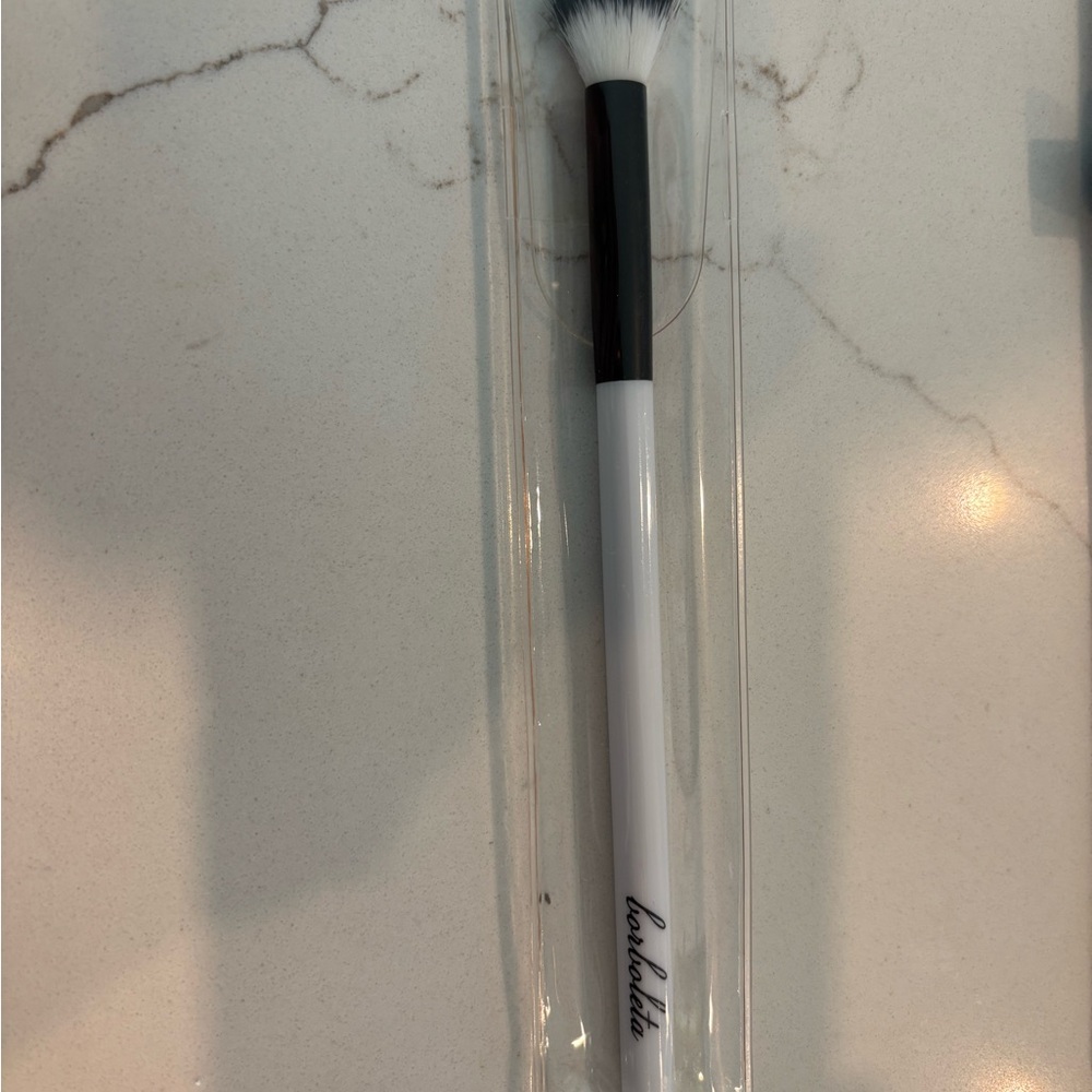 Borboleta eyelash cleaning brush - new